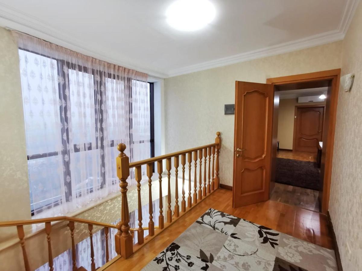 Penthouse With 3-Bedrooms Алматы Экстерьер фото